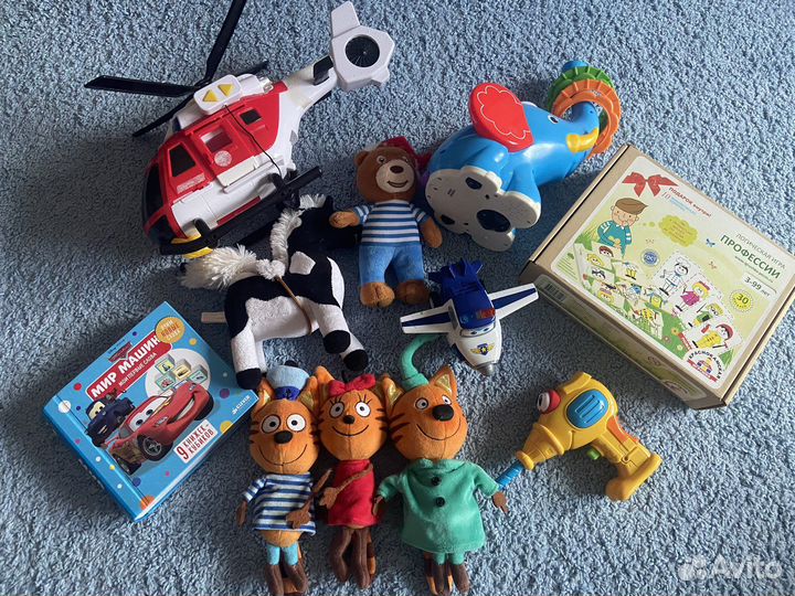 Игрушки пакетом (три кота)