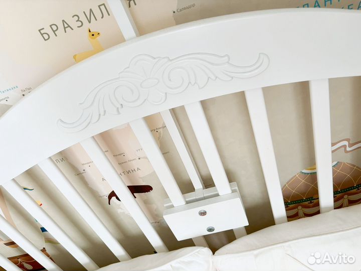 Кроватка гандылян из массива бука с маятником,ящик