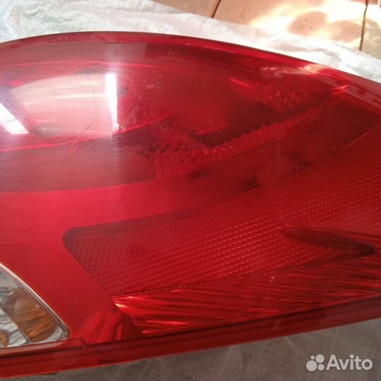 Фонарь внешний правый hyundai ix35