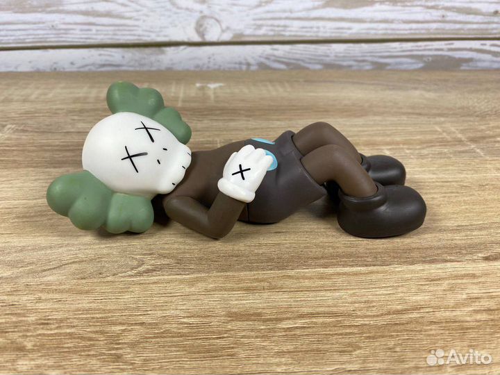 Фигурки kaws коллекционные