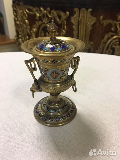 Латунная вазочка 20 века