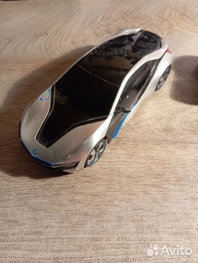 Машина на радиоуправлении bmw i8
