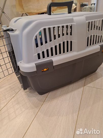 Переноска для животных пластиковая