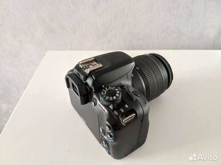 Canon EOS 100D Kit 18-55mm III