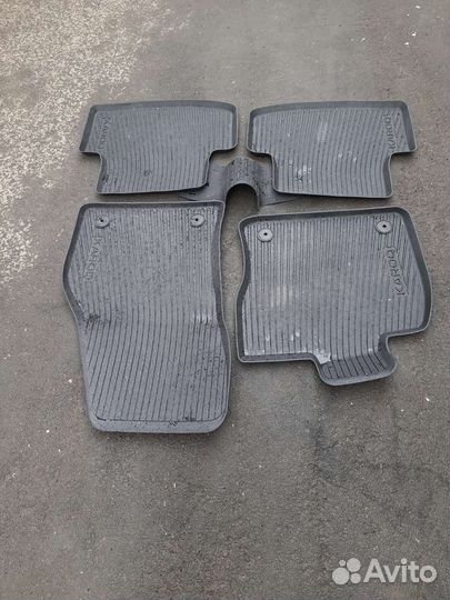 Коврики на шкоду карок