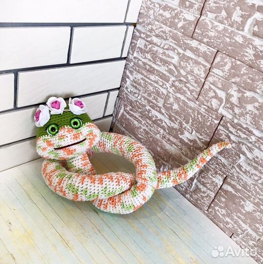 Вязаная игрушка Змея (98 см)