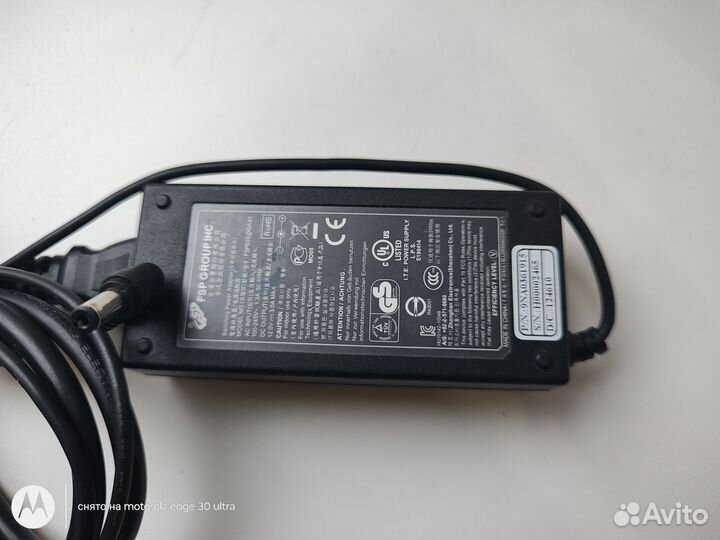 Зарядное устройство для ноутбука