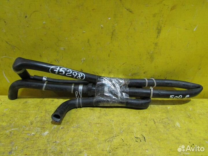 Трубка омывателей фар Toyota Camry 30 05г 15298