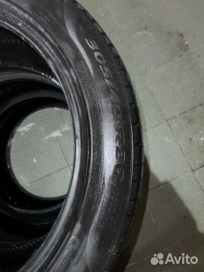 Pirelli P Zero 275/45 R20 и 305/40 R20 112Y