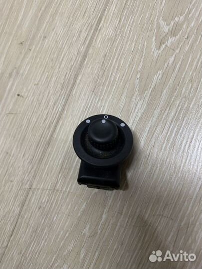 Джойстик Блок управления зеркалами Renault largus