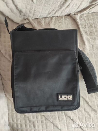 Сумка UDG CD Slingbag 258 Black