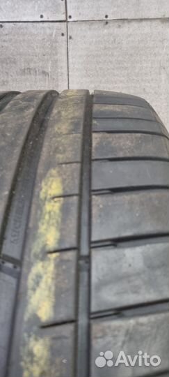 Michelin Pilot Sport 4 SUV 265/40 R22