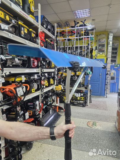 Скребок для удаления снега с крыши sibir