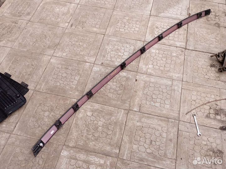 Лада х-рей молдинг крыши