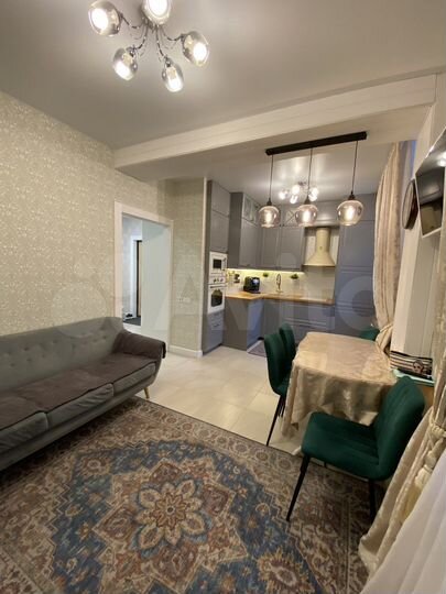 4-к. квартира, 100 м², 6/7 эт.