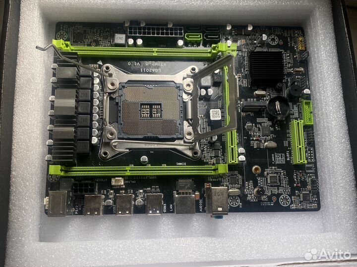 Материнская плата 2011 Xeon