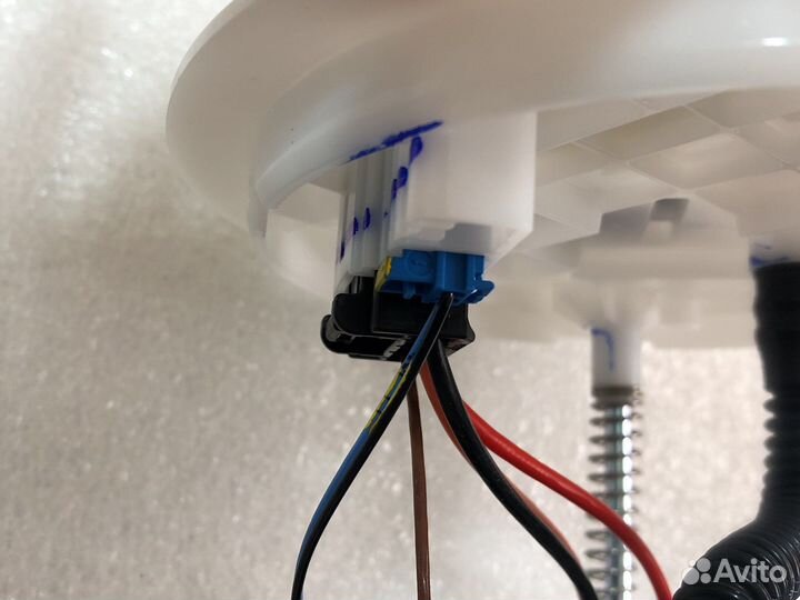 Бензонасос Mercedes GLE-class W167 A1674704500