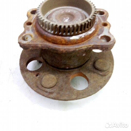 Ступица задняя левая Kia Rio седан 1.6 2013