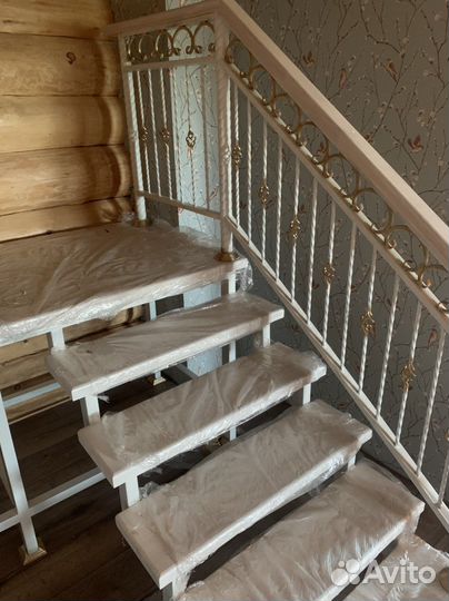 Лестница алюминиевая на 2ой этаж