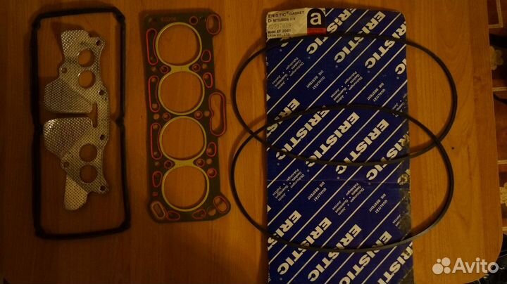 Прокладки двигателя Мицубиси-Лансер,Мираж,Кольт