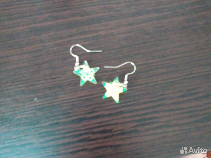 Серьги из смолы