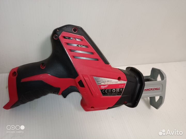 Аккумуляторная сабельная пила Milwaukee C12 HZ