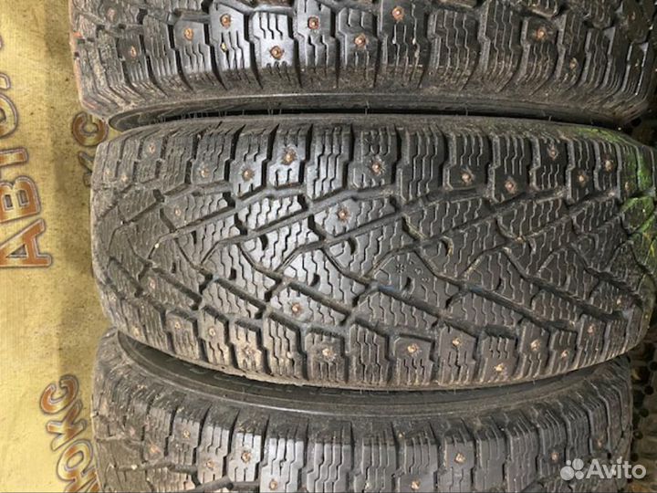 Nokian Tyres Hakkapeliitta C3 215/60 R17