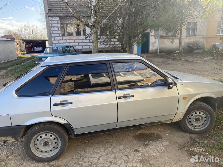 ВАЗ 2109 1.5 МТ, 2002, 258 000 км