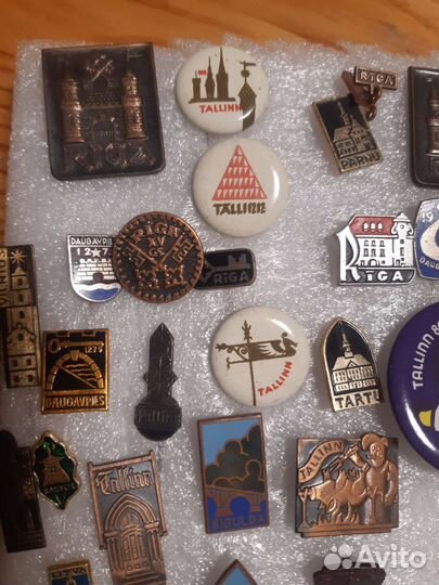 Значки советской прибалтики