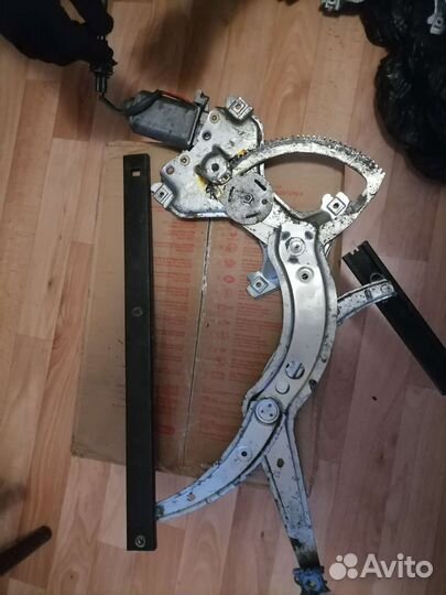 Электро стеклоподъемник Passat b4