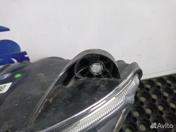 Фара левая Daf XF106