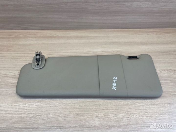 Козырек солнцезащитный левый LADA X-Ray