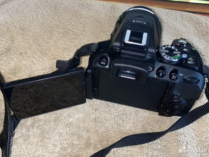 Зеркальный фотоаппарат Nikon D5300