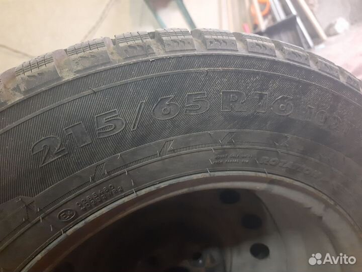 Nokian Tyres Nordman 7 SUV 215/65 R16