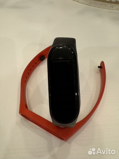 Фитнес браслет xiaomi mi band 4