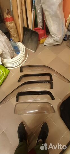 Ветровики 4runner