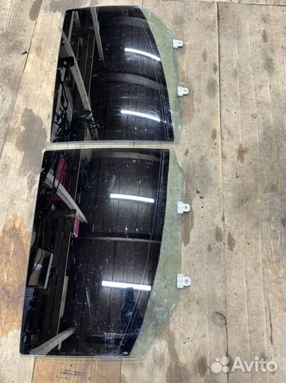 Стекло дверное заднее Mitsubishi L200 kkkl