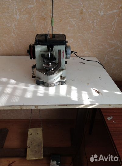 Скорняжная машина бу, в рабочем состоянии