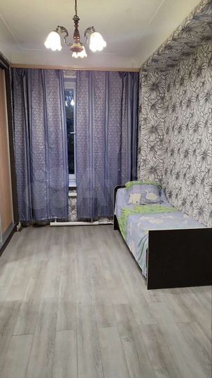 Комната 9,5 м² в 4-к., 2/4 эт.