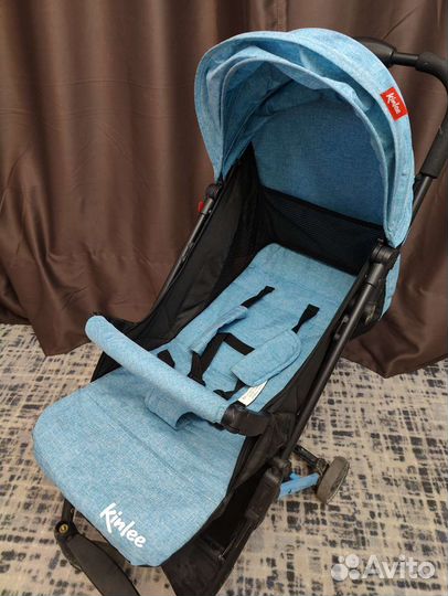 Прогулочная коляска трость