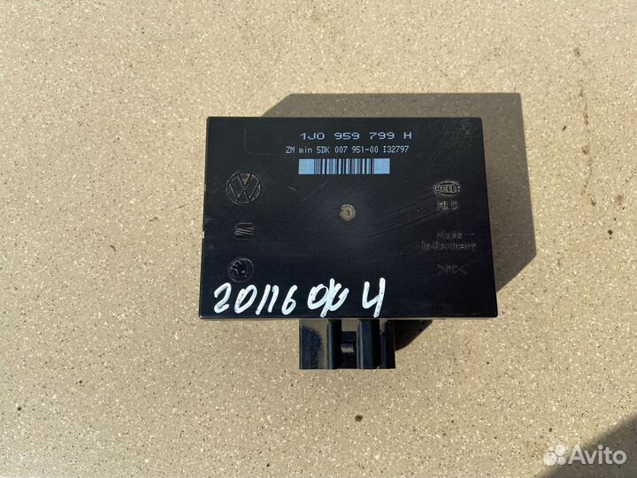 Блок комфорта Volkswagen Golf 4