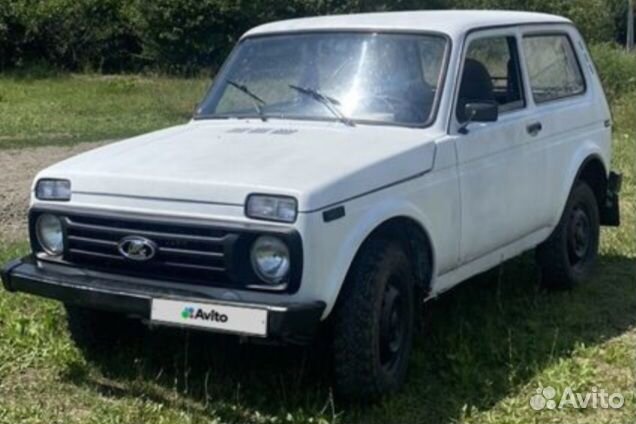 LADA 4x4 (Нива) 1.7 МТ, 2002, 150 000 км