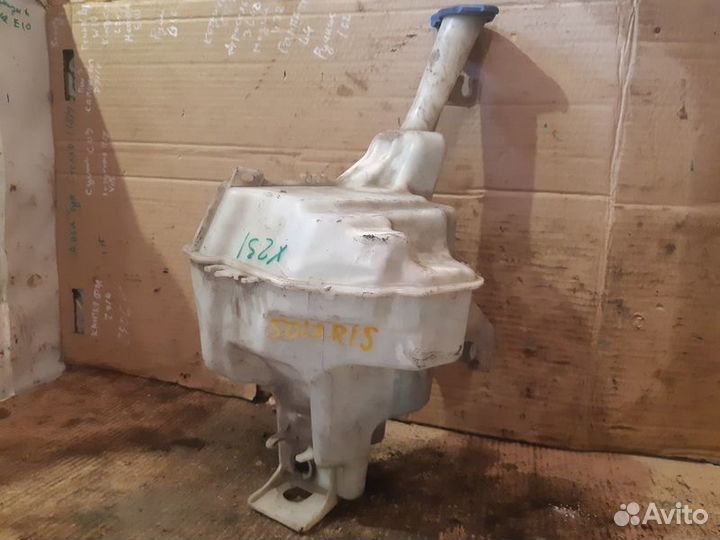 Бачок омывателя Hyundai Solaris