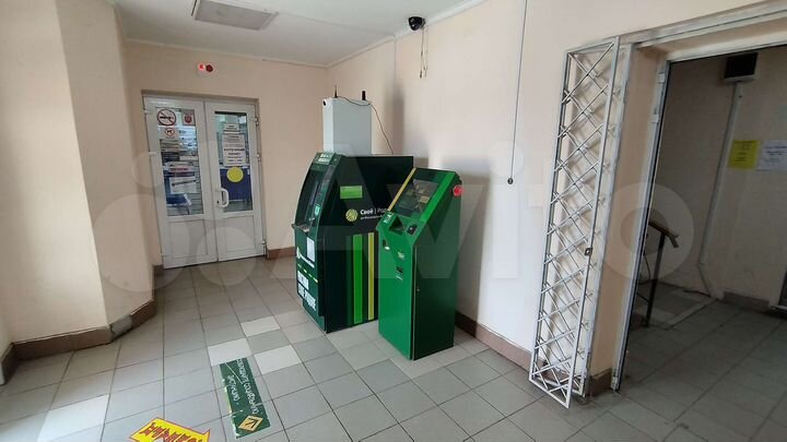 Здание, 1200 м²