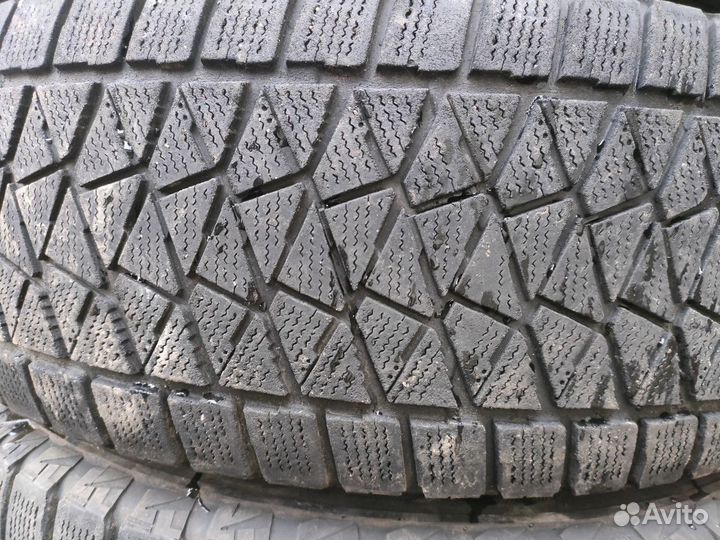 Bridgestone Blizzak DM-V2 245/70 R16 107S