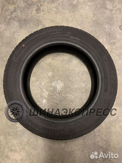 Continental ContiPremiumContact 5 215/55 R17 94V