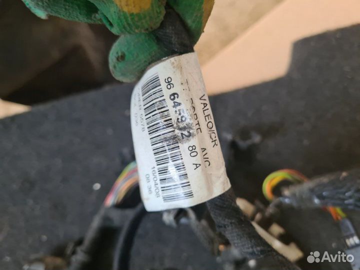 Проводка двери передняя Peugeot 308 хэтчбек 1.6