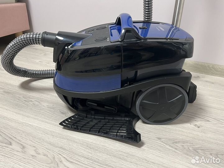 Моющий пылесос bosh bwd 41700