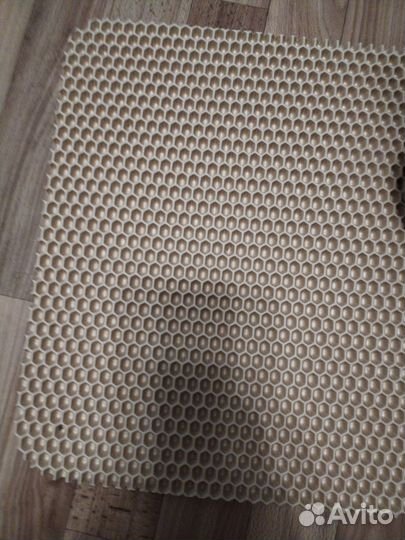 Коврик под миски 37 на 60