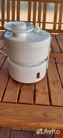 Электросоковыжималка Славянка свпп -301 новая